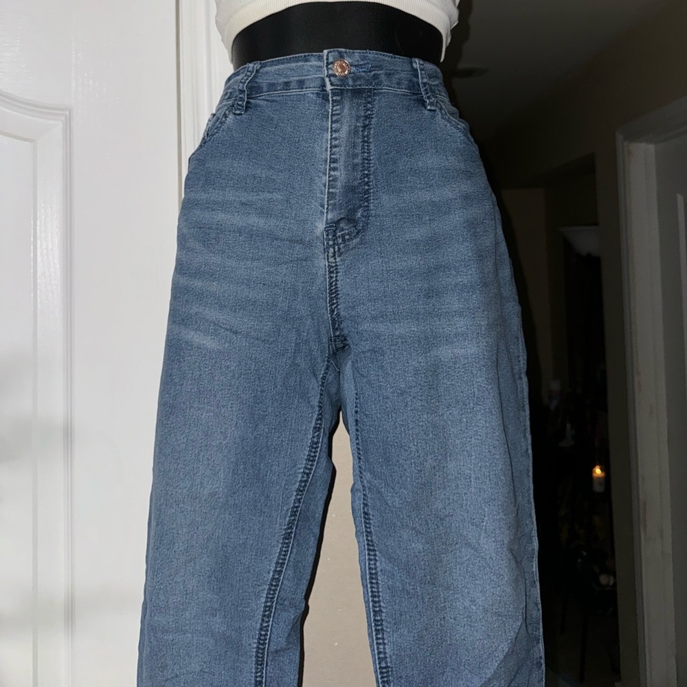 Women’s High Waisted Jean